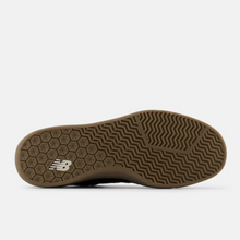 New Balance Numeric 440 V2 Black/Gum Shoes