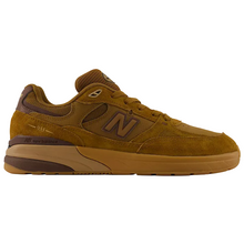 New Balance Numeric Andrew Reynolds 933 Breakfast Tea with Pumpernickel Shoes